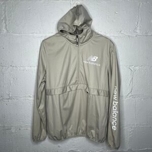 New Balance Women's Cream Hooded Running Windbreaker Jacket with Pocket Size XL